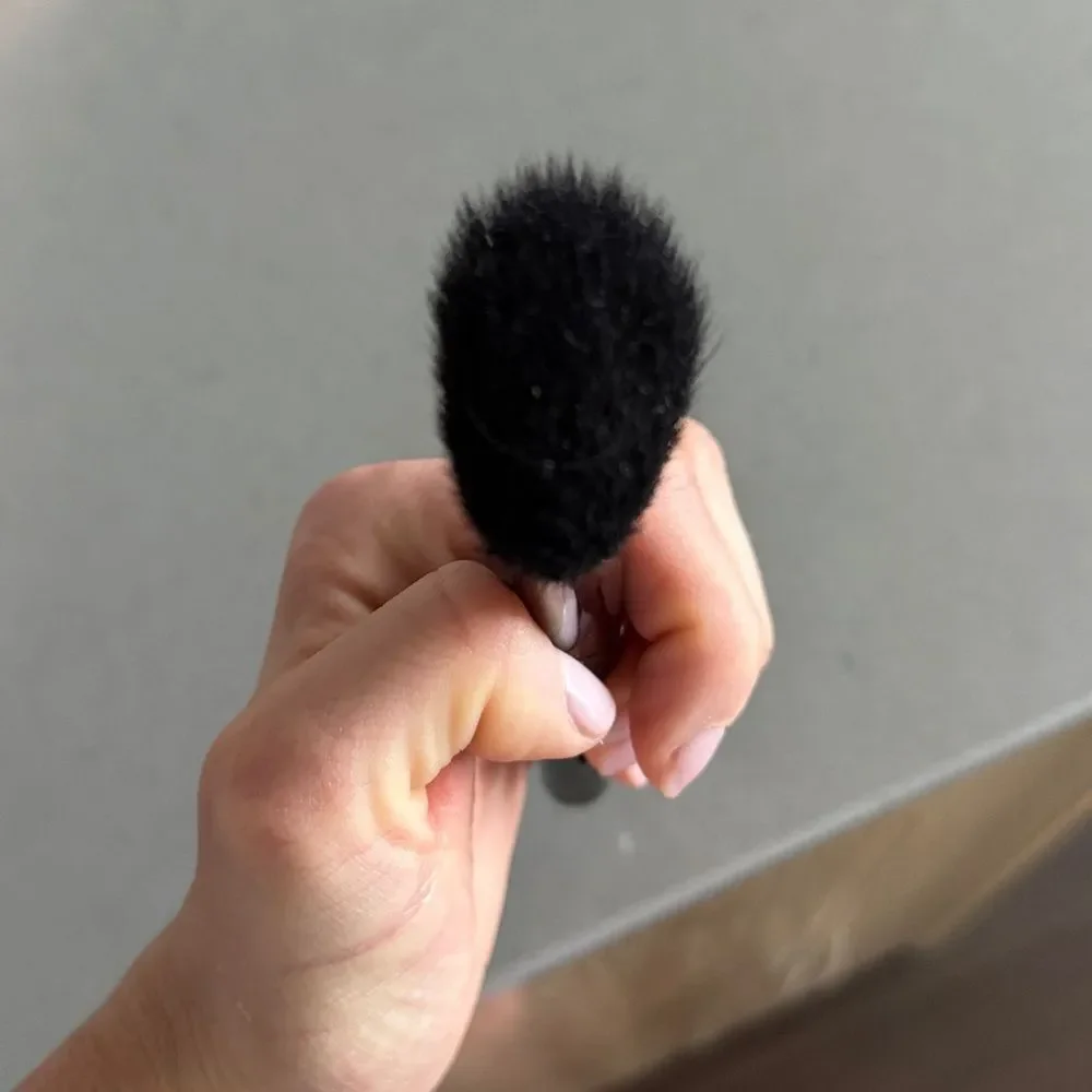 Marc Jacobs Sleek Blush Black Makeup Brush